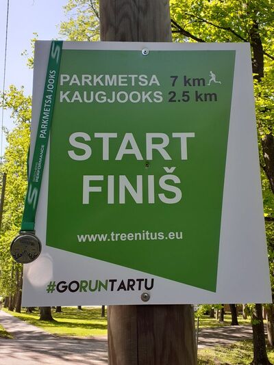 Parkmetsa kaugjooksul osales 600 spordisõpra