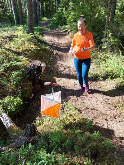Foto: Orienteerumispäevaku rajal_Järvamaa päevakud 2022 (autor Siiri Poopuu)