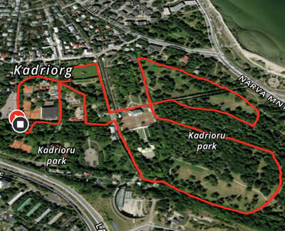 Kadrioru pargis kulgev 4,5 km rada pakub tulede valgel teise vaate