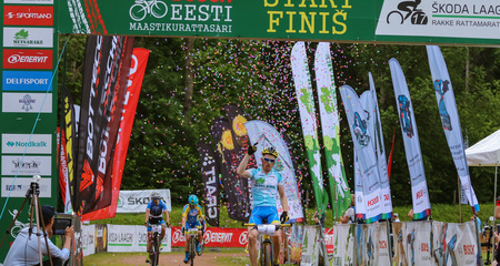 Bosch Eesti Maastikurattasarja viienda etapi võitsid Caspar Austa ja Greete Steinburg